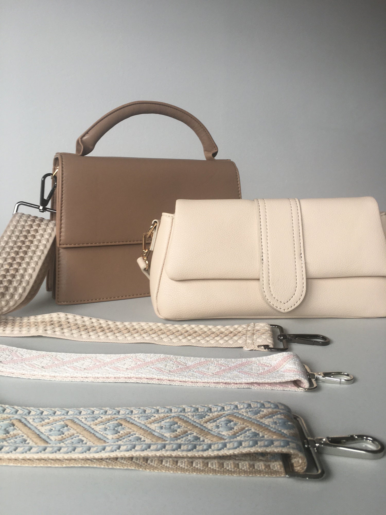 BAG STRAPS
