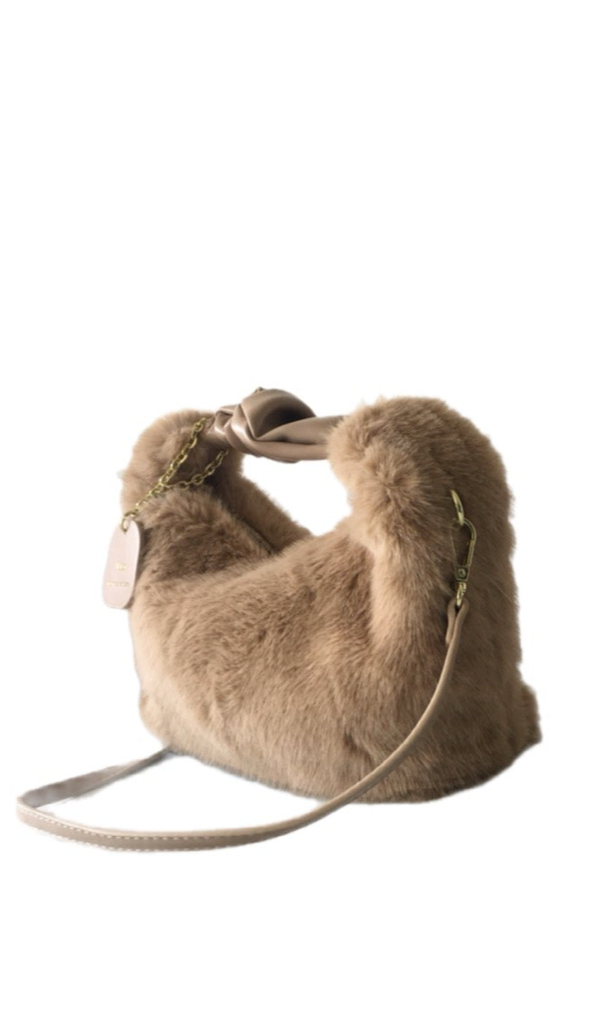 MAY Fluffy Bag with tag Brown